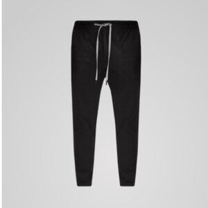 lululemon Men's Tapered Pant